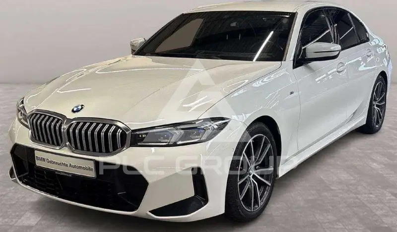 2022 BMW 320