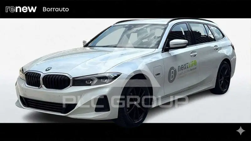 2022 BMW 320