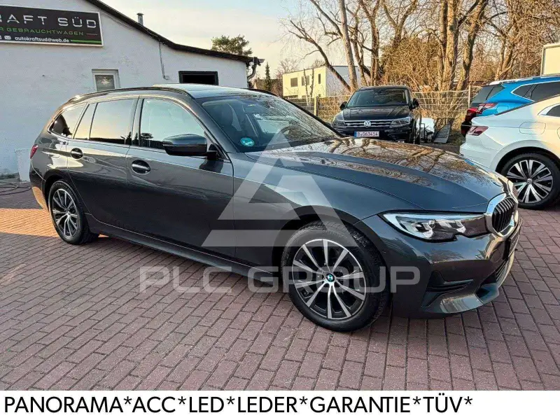2022 BMW 320