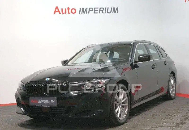 2022 BMW 320