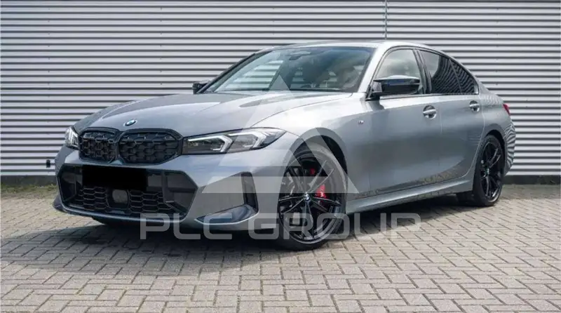 2022 BMW 320