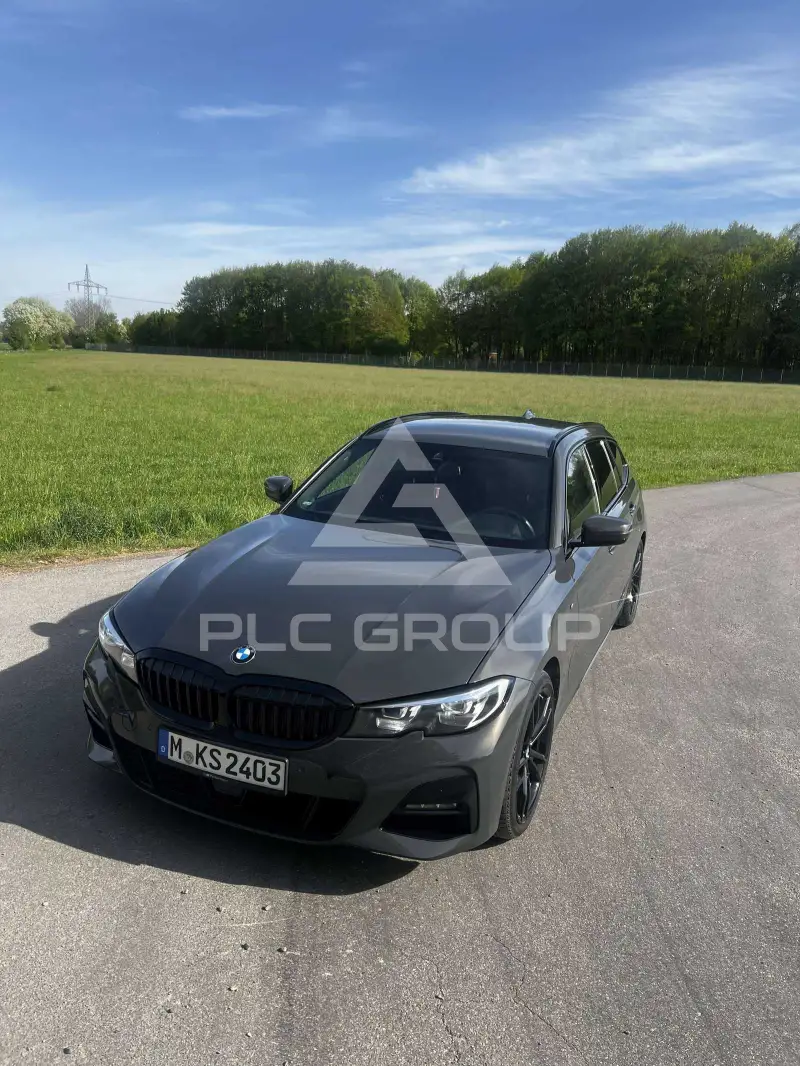 2022 BMW 320