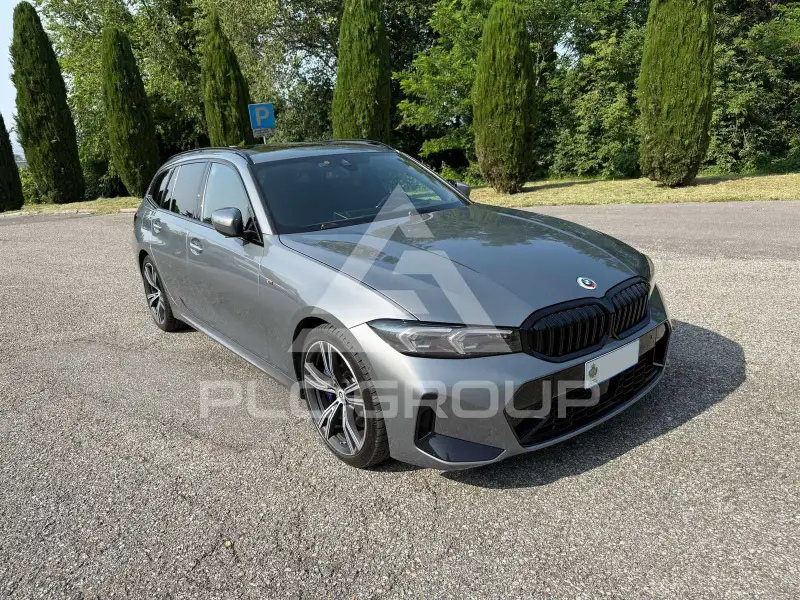 2022 BMW 320