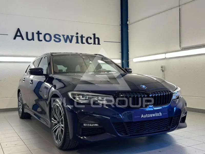 2022 BMW 320
