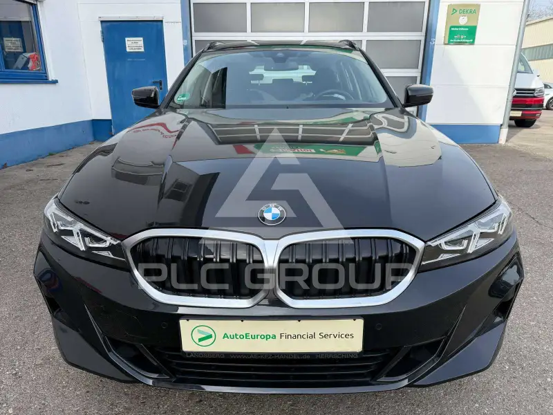 2022 BMW 320