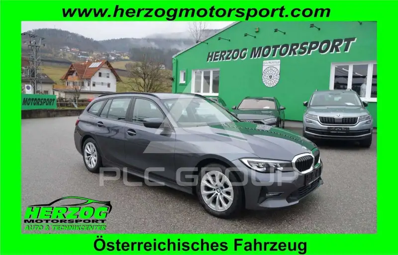 2022 BMW 320
