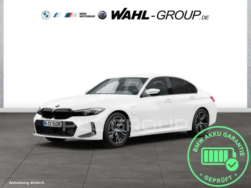 2022 BMW 330