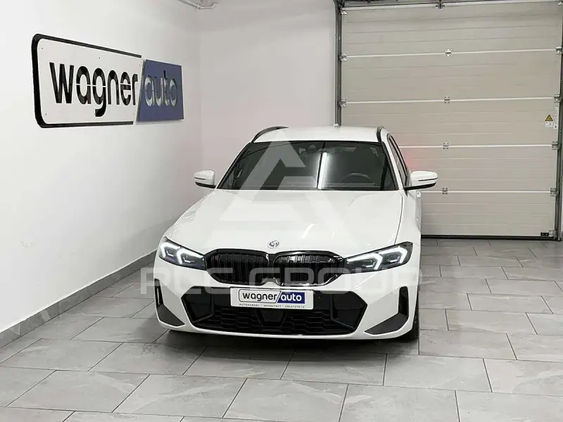 2022 BMW 330