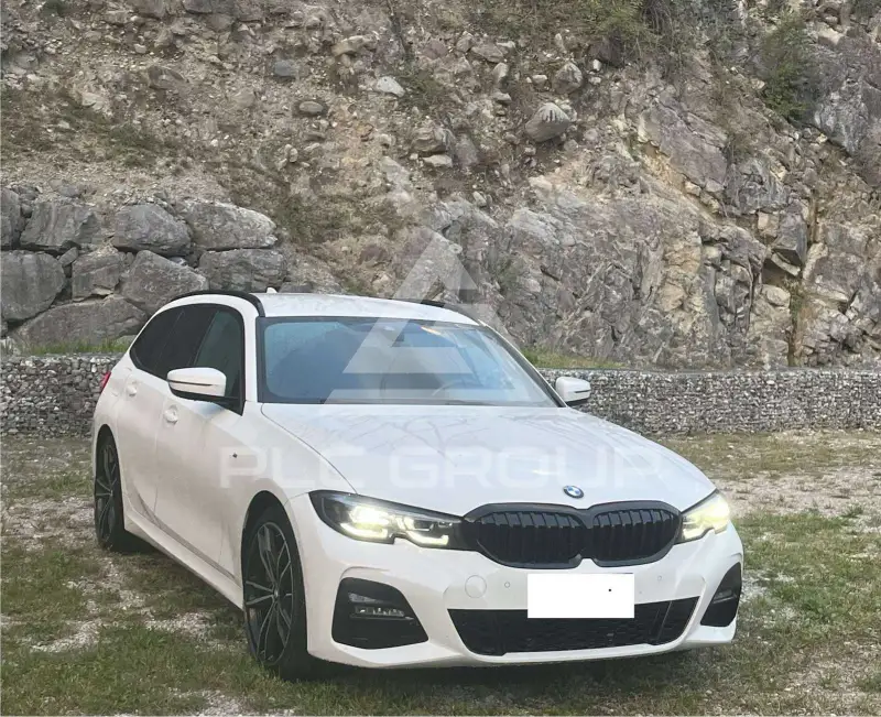 2022 BMW 330