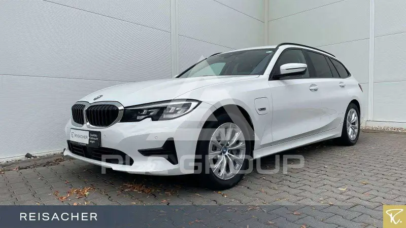 2022 BMW 330