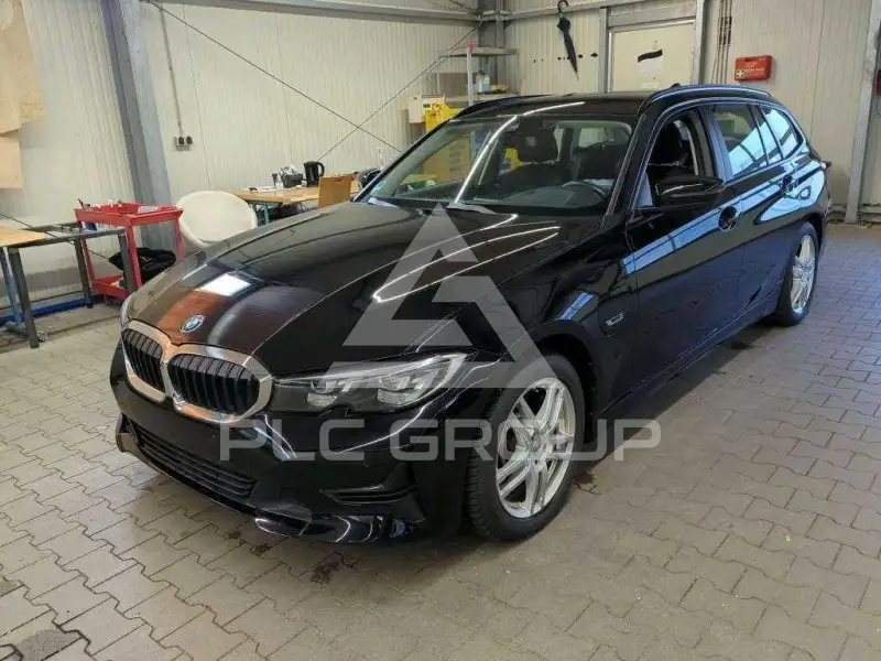 2022 BMW 330