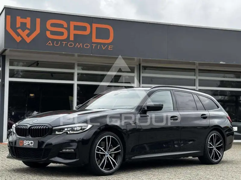 2022 BMW 330