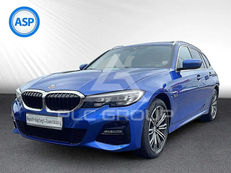 2022 BMW 330