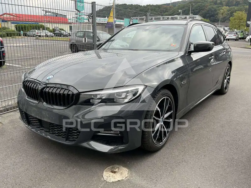 2022 BMW 330