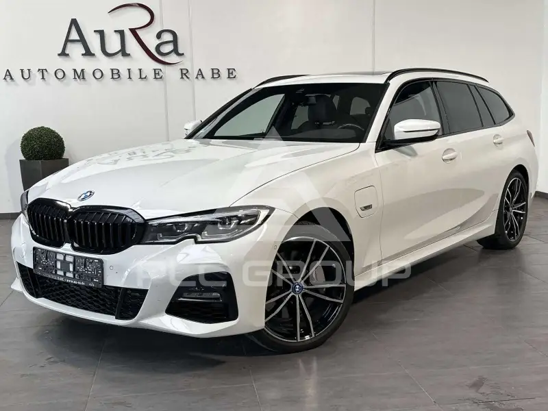 2022 BMW 330