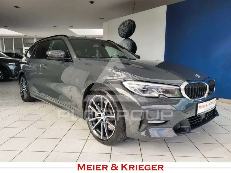2022 BMW 330