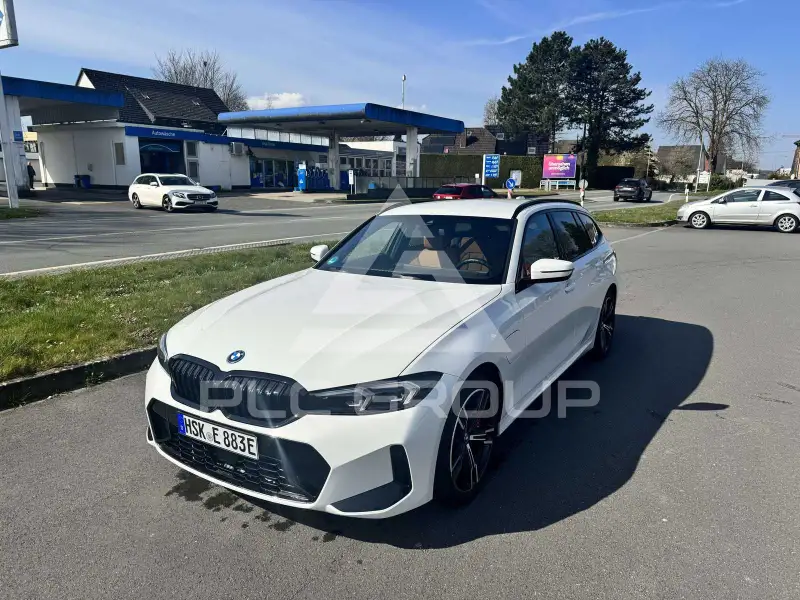 2022 BMW 330