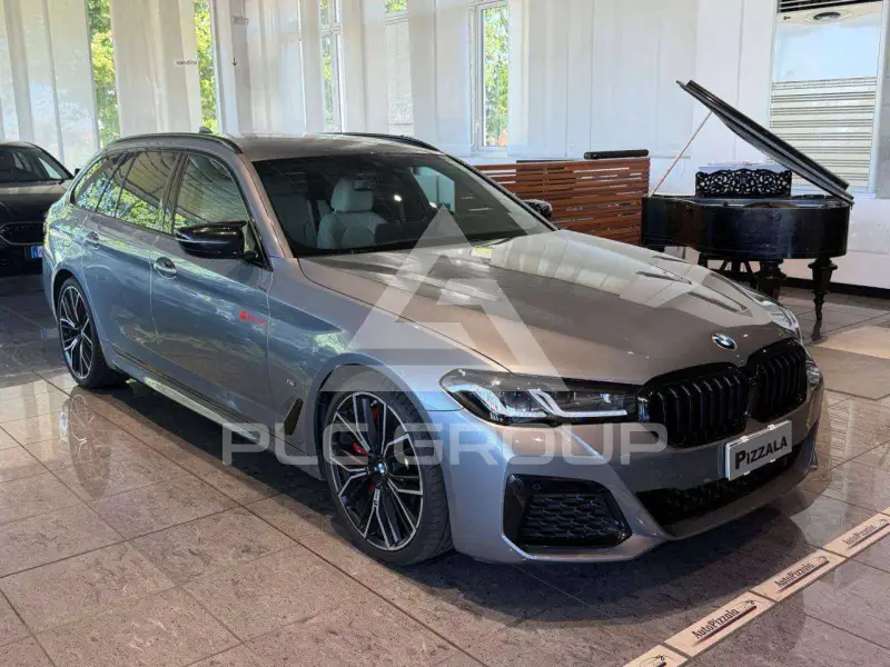 2022 BMW 540