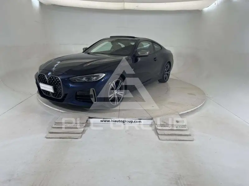 2022 BMW M4