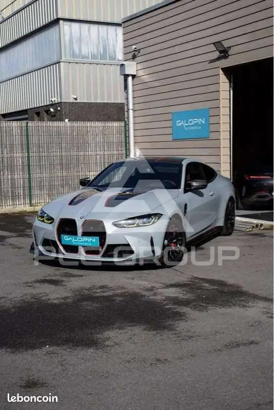 2022 BMW M4