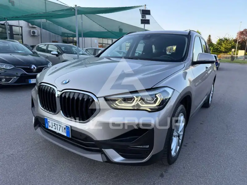 2022 BMW X1