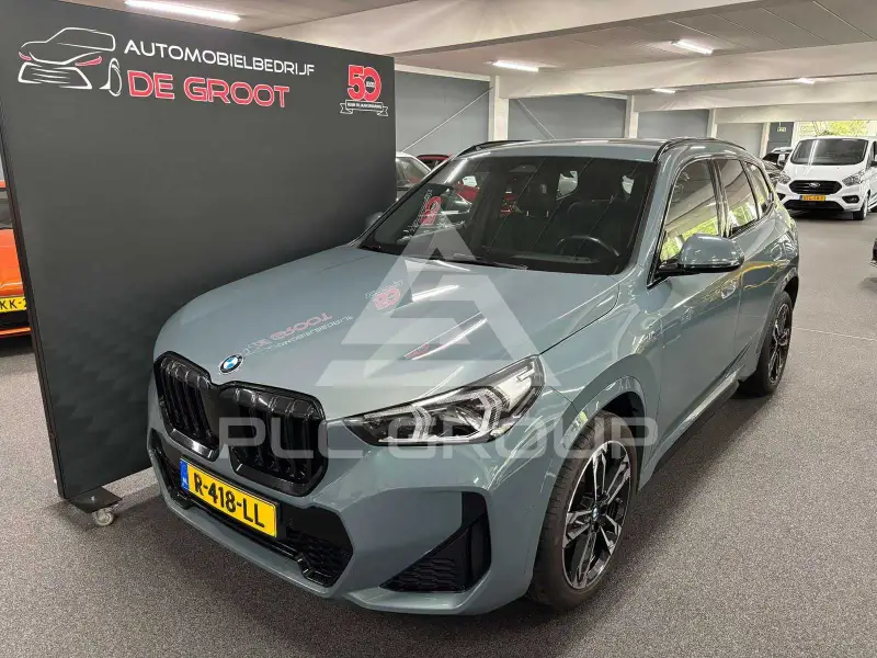2022 BMW X1