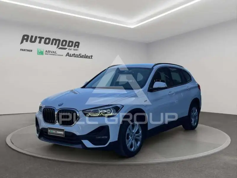 2022 BMW X1