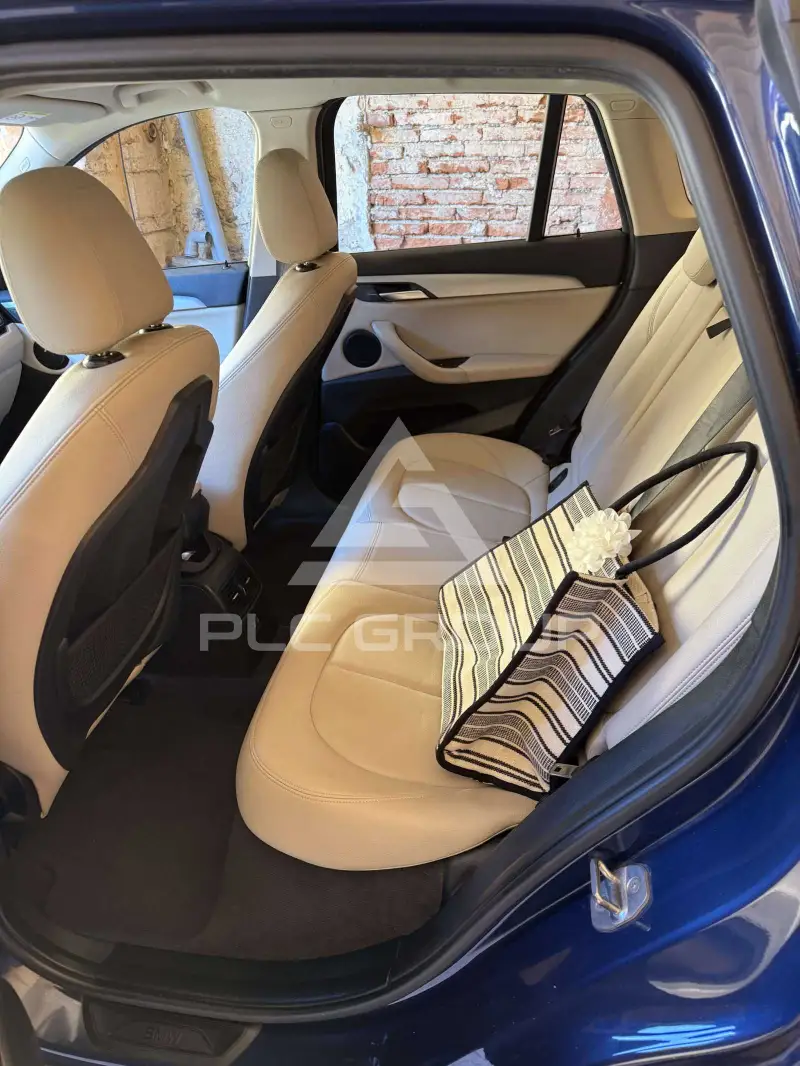 2022 BMW X1
