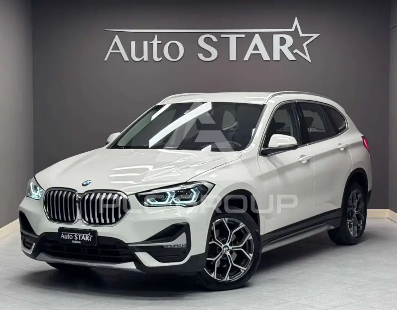 2022 BMW X1