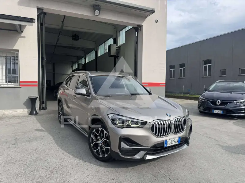 2022 BMW X1