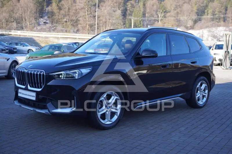 2022 BMW X1