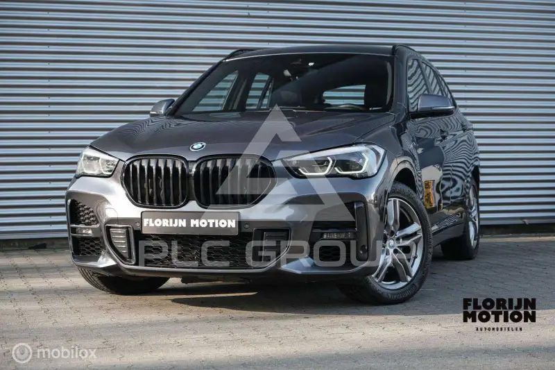 2022 BMW X1