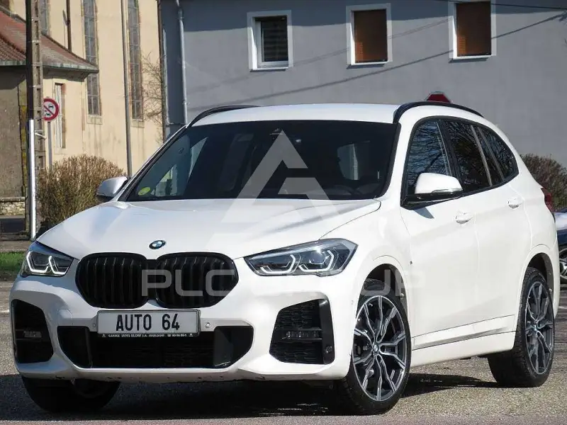 2022 BMW X1