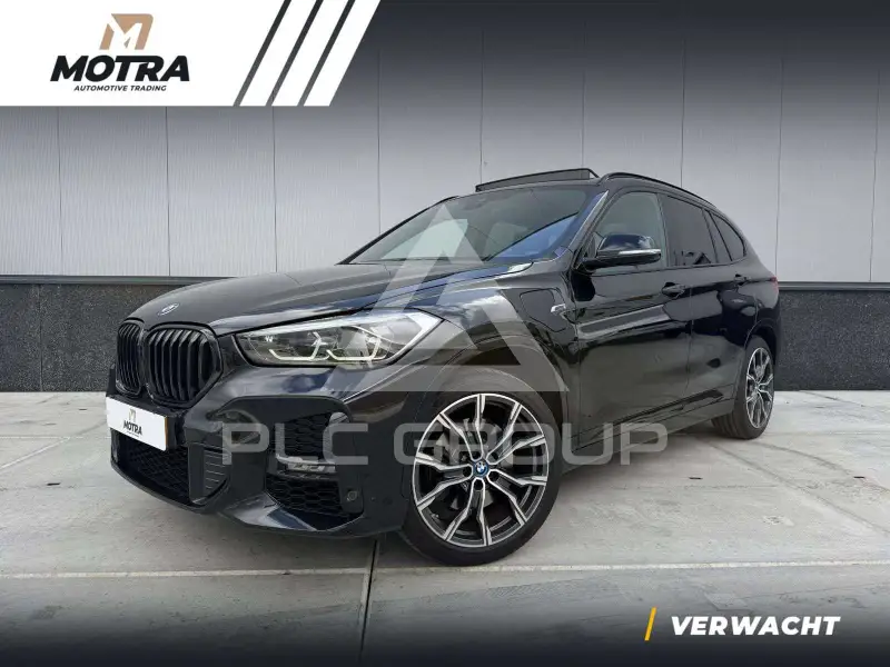 2022 BMW X1