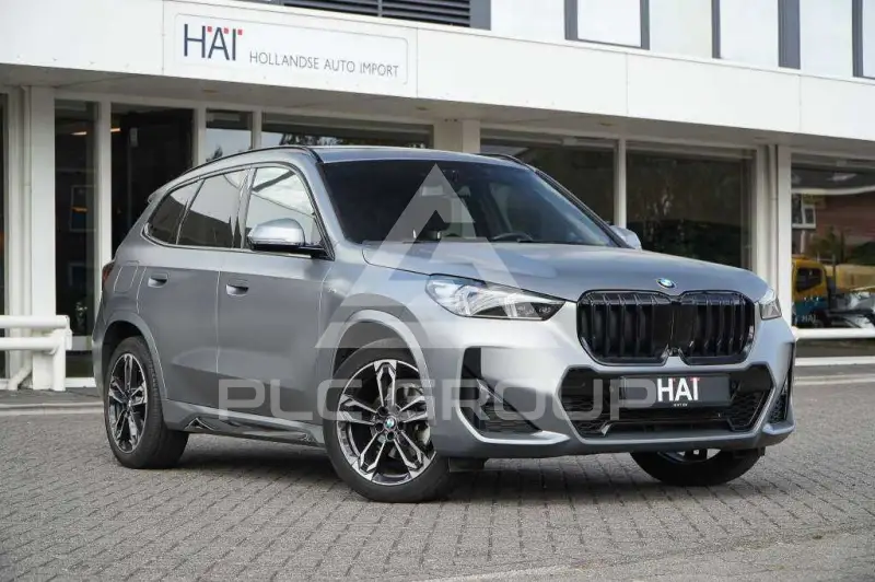 2022 BMW X1