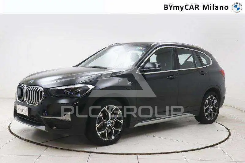 2022 BMW X1