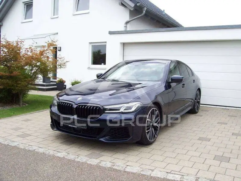 2022 BMW 550