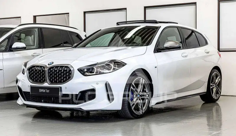 2022 BMW 135