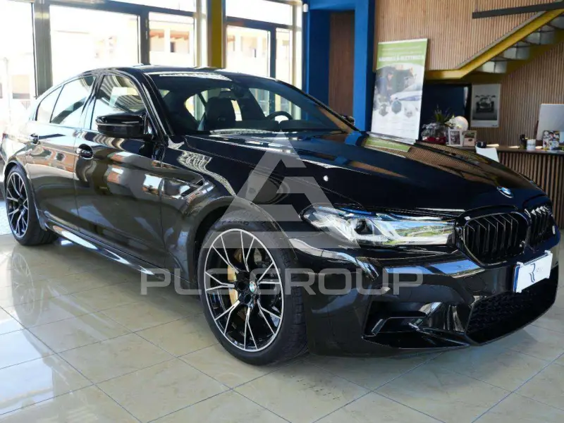 2022 BMW M5