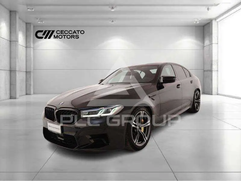 2022 BMW M5