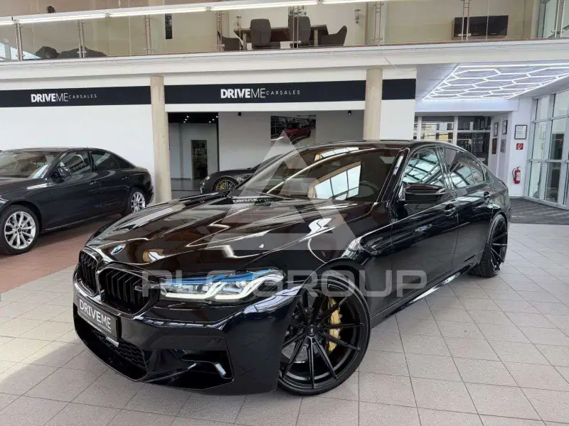 2022 BMW M5