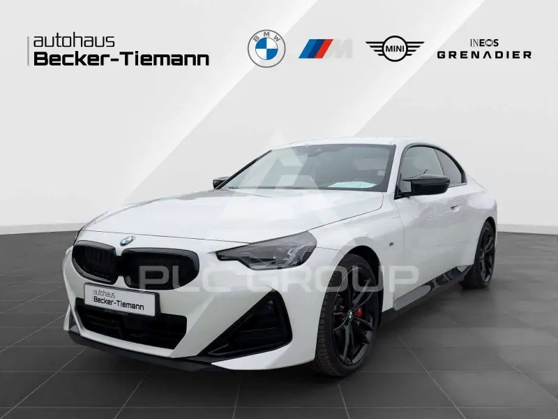 2022 BMW M2