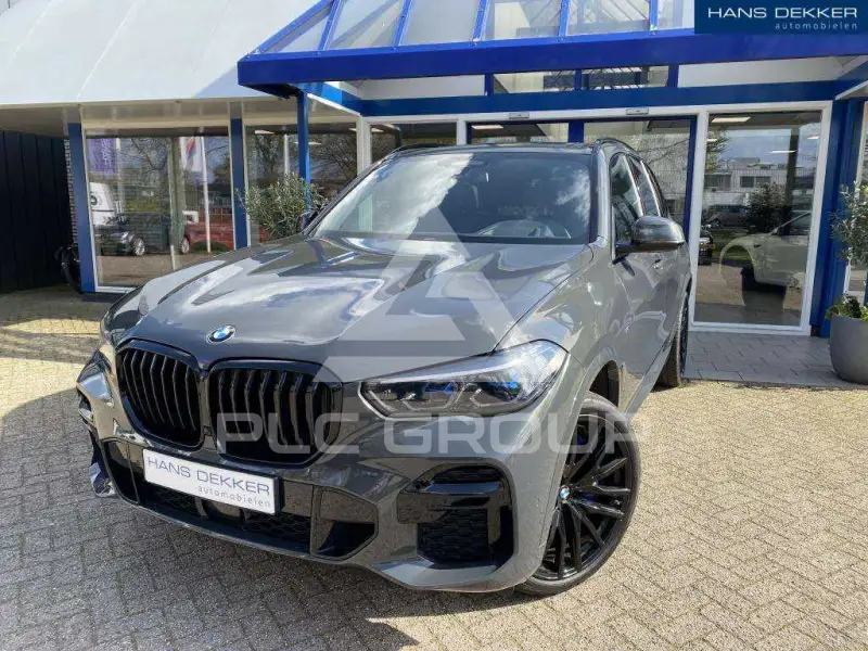 2022 BMW X5
