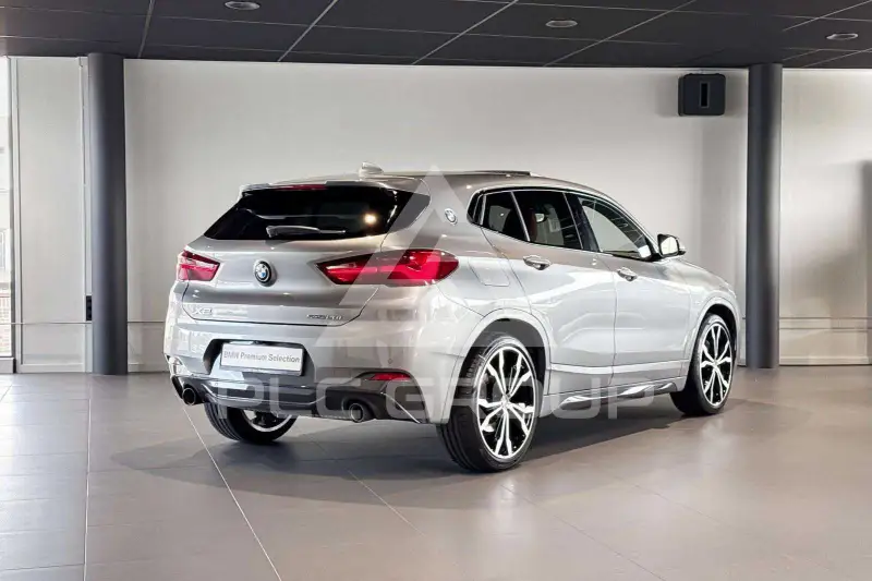 2022 BMW X2