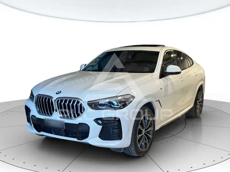 2022 BMW X6
