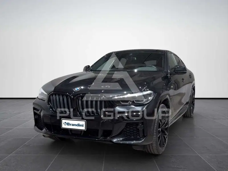 2022 BMW X6