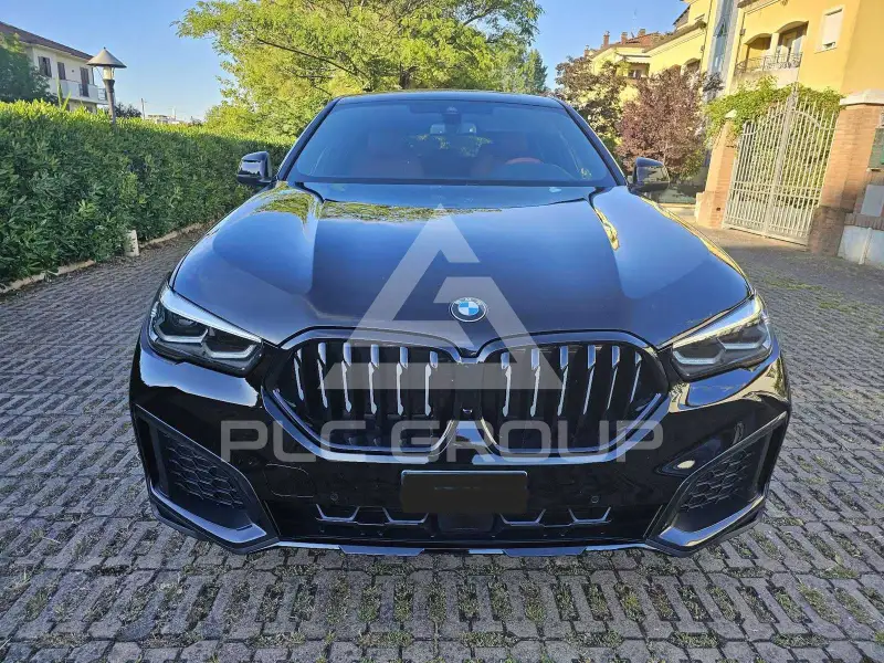 2022 BMW X6