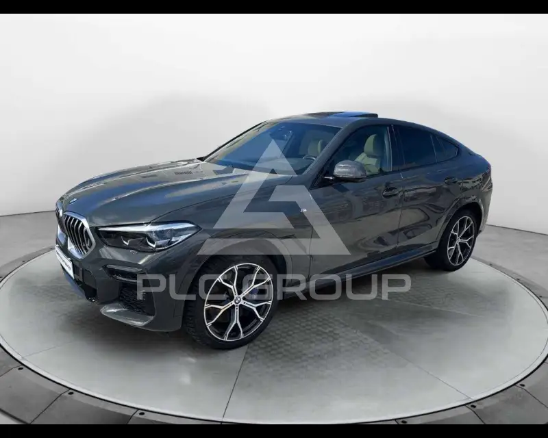 2022 BMW X6