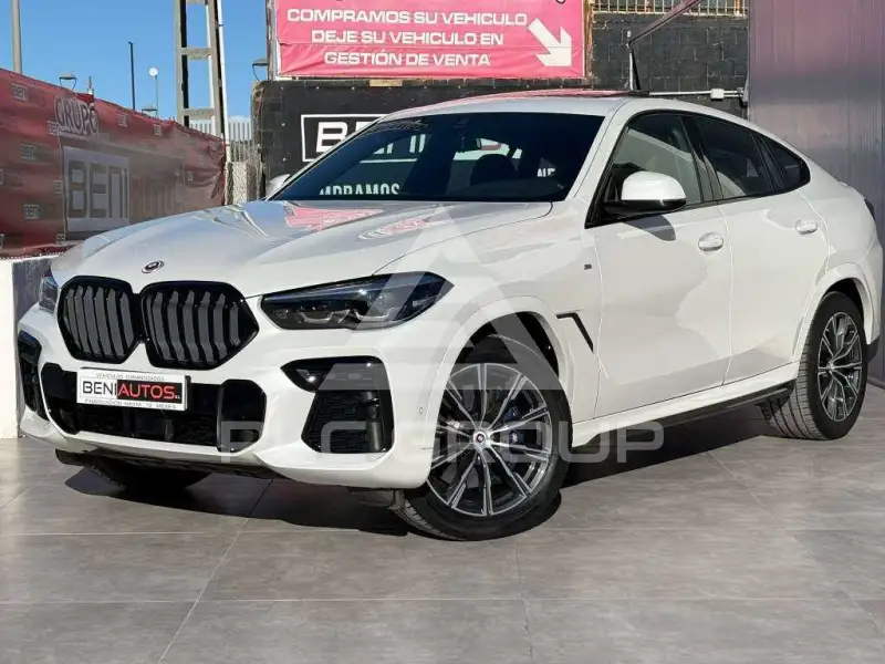 2022 BMW X6