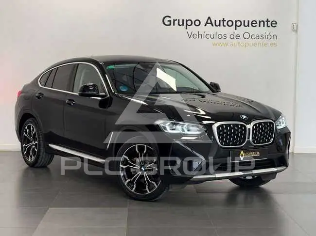 2022 BMW X4